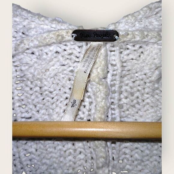 Free People Womens Sweater Sz Small Cotton Cable Knit Vneck Slouchy Oversized - Picture 6 of 12